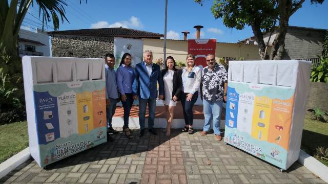 La Alcaldía de La Chorrera recibe contenedores de reciclaje por parte de Veolia Panamá impactando al programa “Municipio Verde”