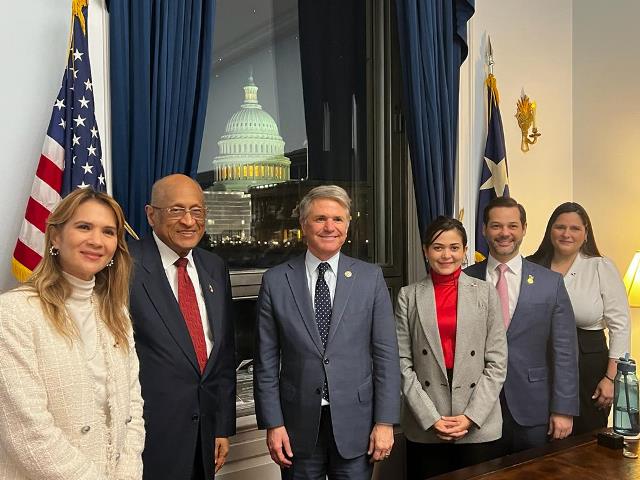 Transparencia fiscal internacional y prevención de lavado de activos, entre los temas tratados en visita a Washington, D.C.