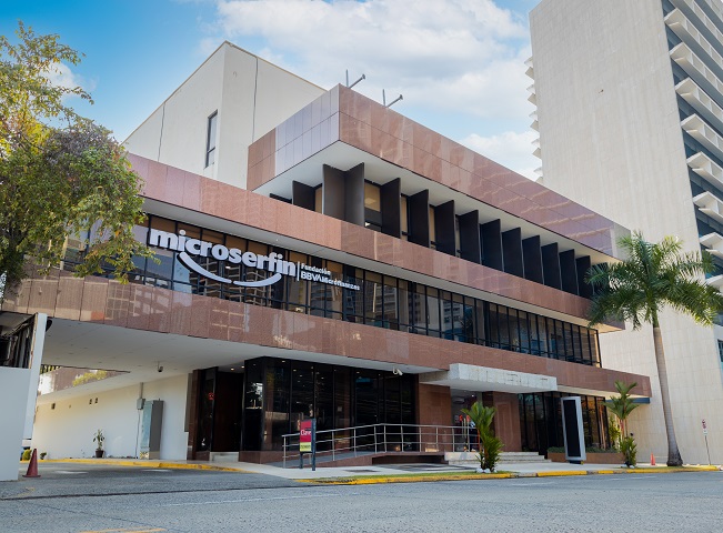 Microserfin, reconocida por Fintech Americas como una las entidades financieras más innovadoras de Panamá