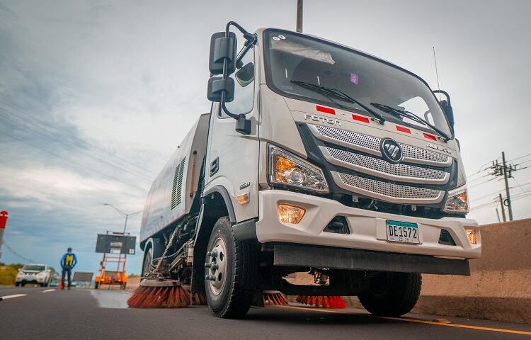 Retoman limpieza masiva de la Autopista en el Distrito de La Chorrera