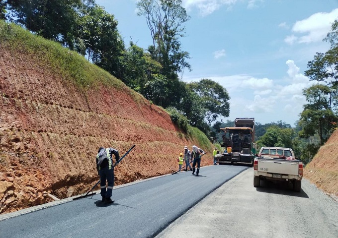 MOP: Calles y Caminos de Changuinola siguen recibiendo intervención del Ministerio de Obras Públicas