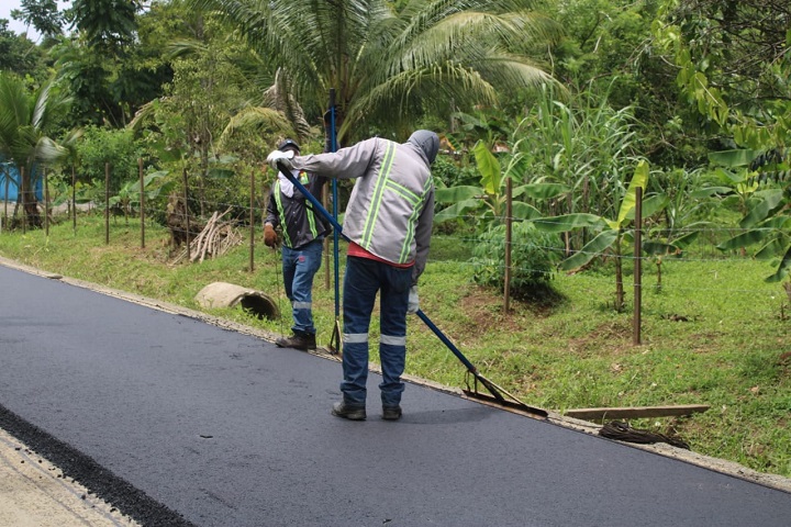 Ministerio de Obras Públicas avanza con proyectos en Bocas del Toro