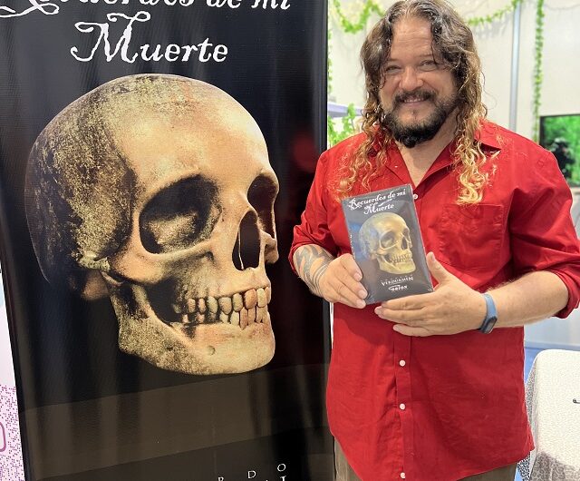 Eduardo Verdurmen presentó su décimo libro en la Feria Internacional del Libro de Panamá 