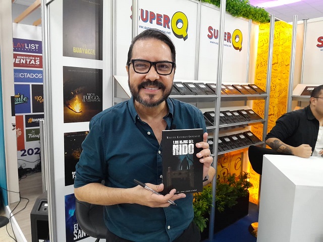 Literatura: Miguel Esteban presentó en la Feria Internacional del Libro, los Hijos del Nido