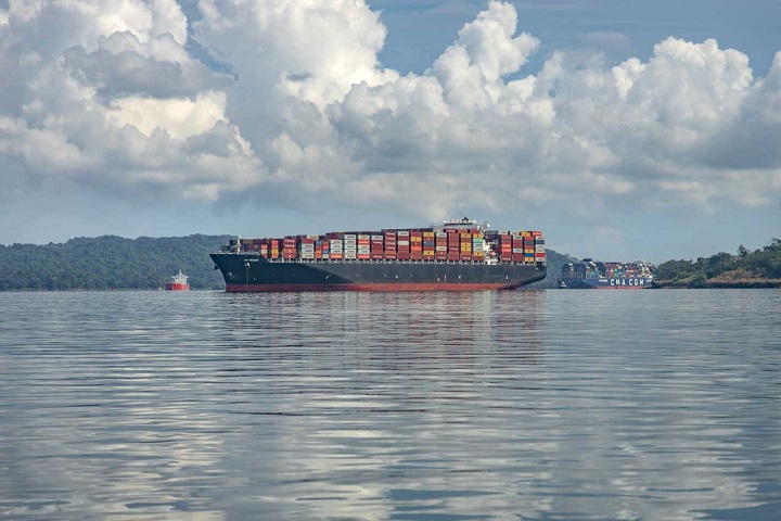 Ajustes al cargo por agua dulce en el Canal de Panamá