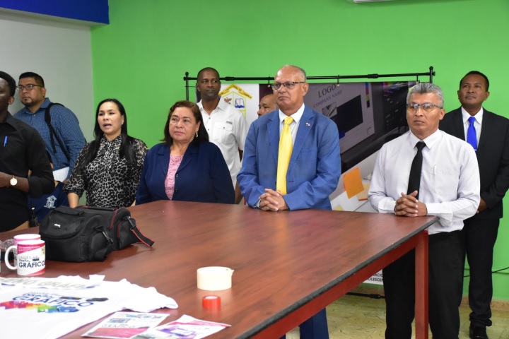 Centro Vocacional de Chapala abre un nuevo taller de diseño gráfico y hace un llamado a los jóvenes a que se inscriban