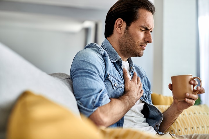 El corazón nos avisa.  Atención a los síntomas cardiovasculares