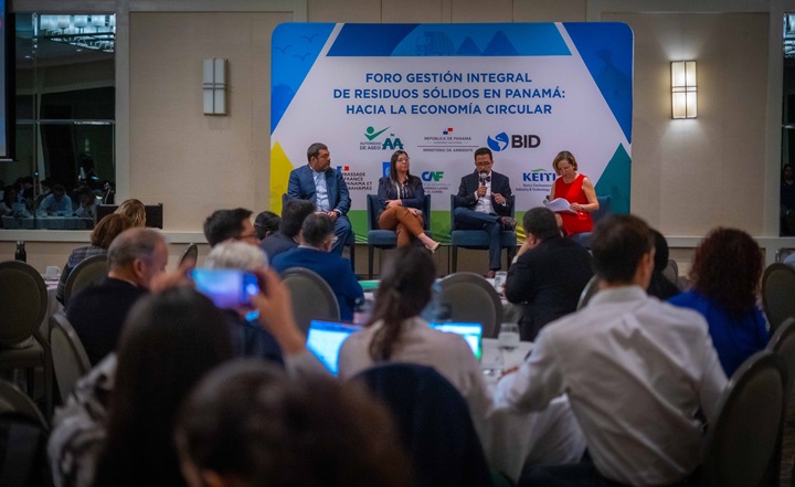 Expertos hablan sobre el futuro de la Sostenibilidad ambiental en Panamá