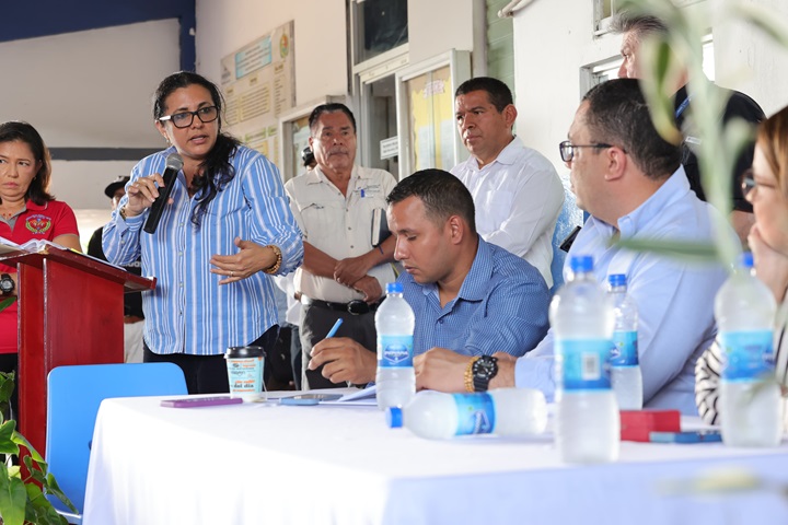 Respuestas concretas a escuelas de Coclé y Veraguas