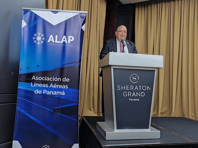 La asociación de líneas aéreas de Panamá celebra toma de posesión de su nueva junta directiva para el período 2024-2026