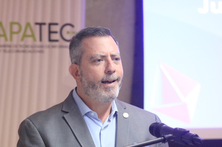 CAPATEC seguirá impulsando la educación en tecnología