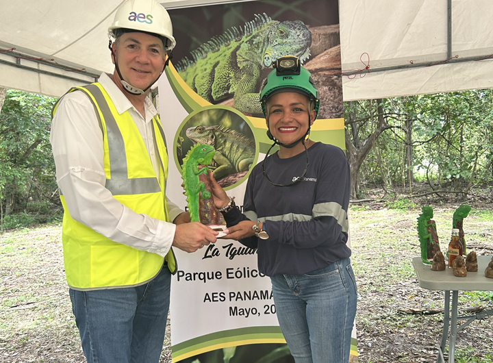 AES Panamá reafirma su compromiso con el programa de preservación de iguanas en Penonomé