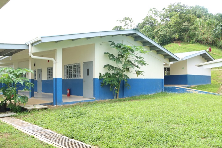 Comarca Ngäbe Buglé: MEDUCA concluye construcción y rehabilitación de aulas y nuevos espacios en escuelas Río Chucurá y Punta Escondida