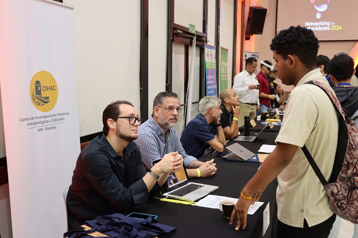 Concluye con éxito el encuentro Networking de Oportunidades 2024, un espacio de interacción y colaboración entre estudiantes e investigadores