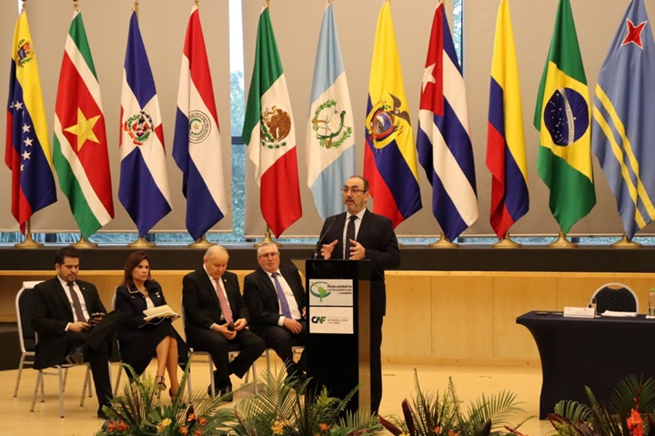 CAF y Parlatino resaltan compromiso de los parlamentarios y la banca multilateral para impulsar el desarrollo sostenible